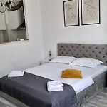 A Lovely Coastal Studio In Onix Blue, Mamaia-nord Apartman Năvodari
