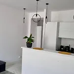 A Lovely Coastal Studio In Onix Blue, Mamaia-nord Apartman