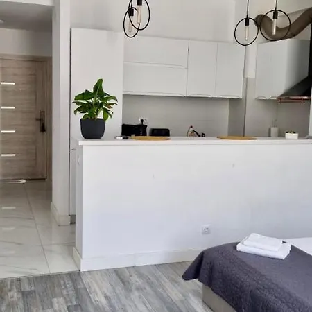 A Lovely Coastal Studio In Onix Blue, Mamaia-nord * Năvodari
