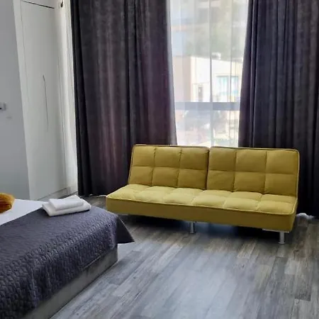 A Lovely Coastal Studio In Onix Blue, Mamaia-nord Năvodari