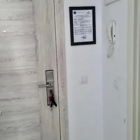 A Lovely Coastal Studio In Onix Blue, Mamaia-nord *