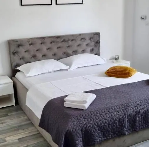 A Lovely Coastal Studio In Onix Blue, Mamaia-nord Navodari