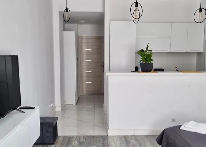 A Lovely Coastal Studio In Onix Blue, Mamaia-nord *