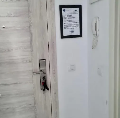 A Lovely Coastal Studio In Onix Blue, Mamaia-nord *